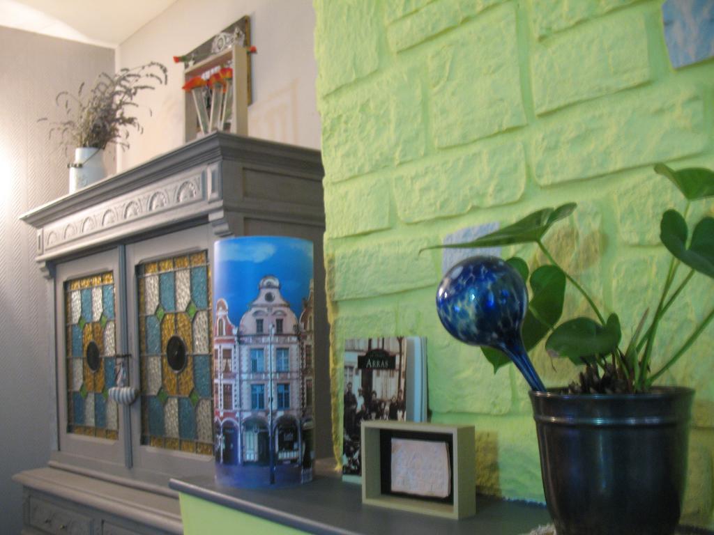 L'Arras Square Maison Au Calme Avec Deux Chambres Esterno foto